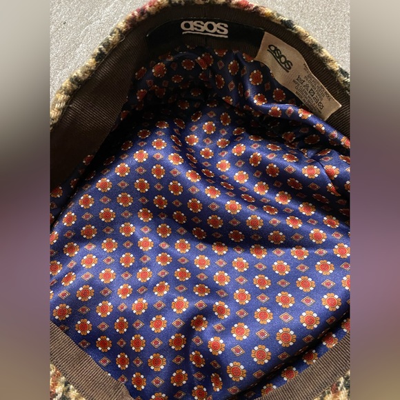 ASOS Collection Tweed Flat Cap - Picture 7 of 8